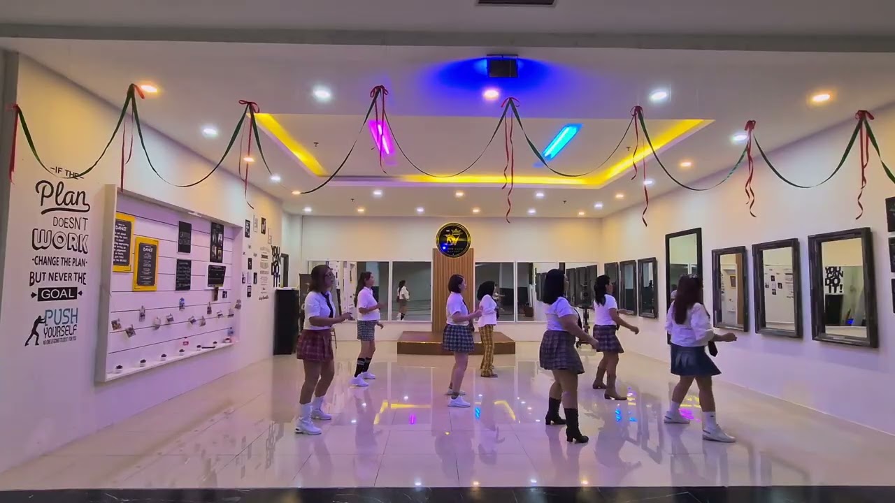 Rewrite The Night || Line Dance || Demo By  D7 Club Manado || Healty Inside Fresh Outside