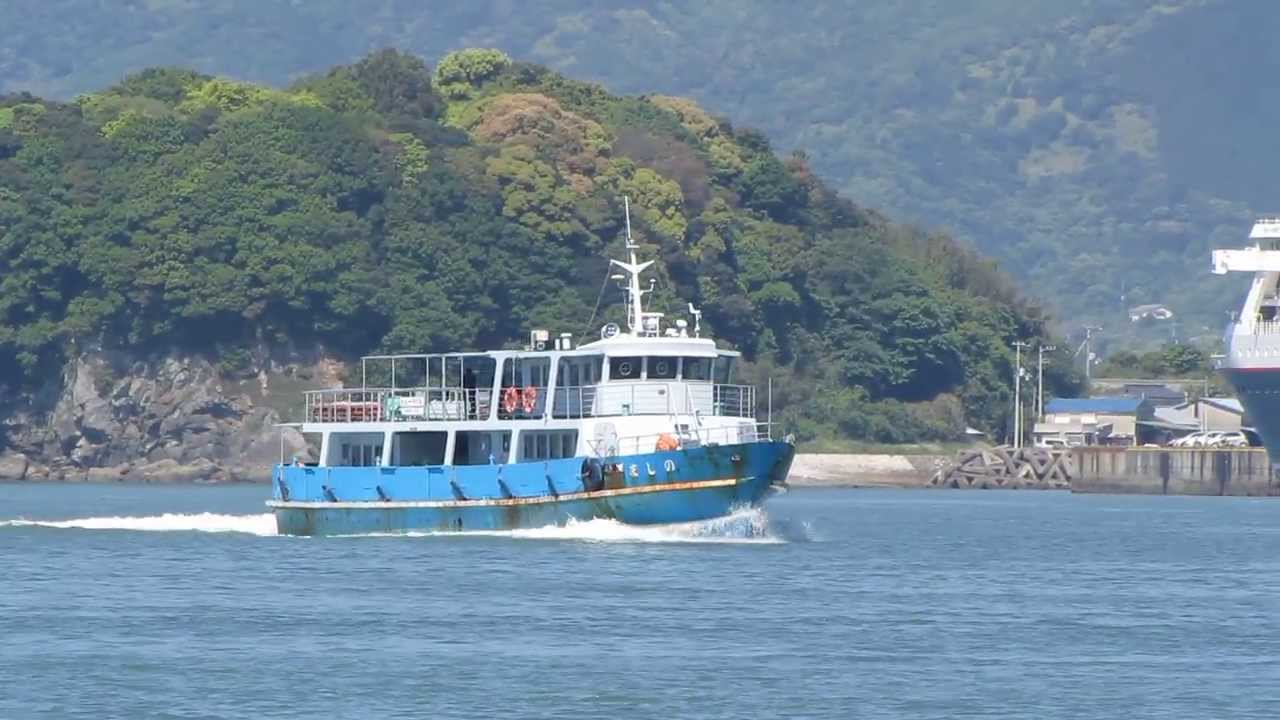 沖の島 定期船 代船 のしま 片島港 へ 航行　2013.Spring