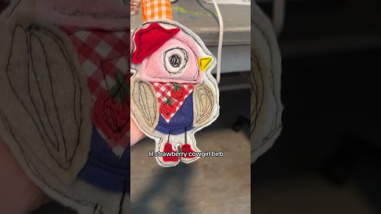 Free Motion Sewing Cowgirl Bird ❤️ #freemotionembroidery #sewing #art