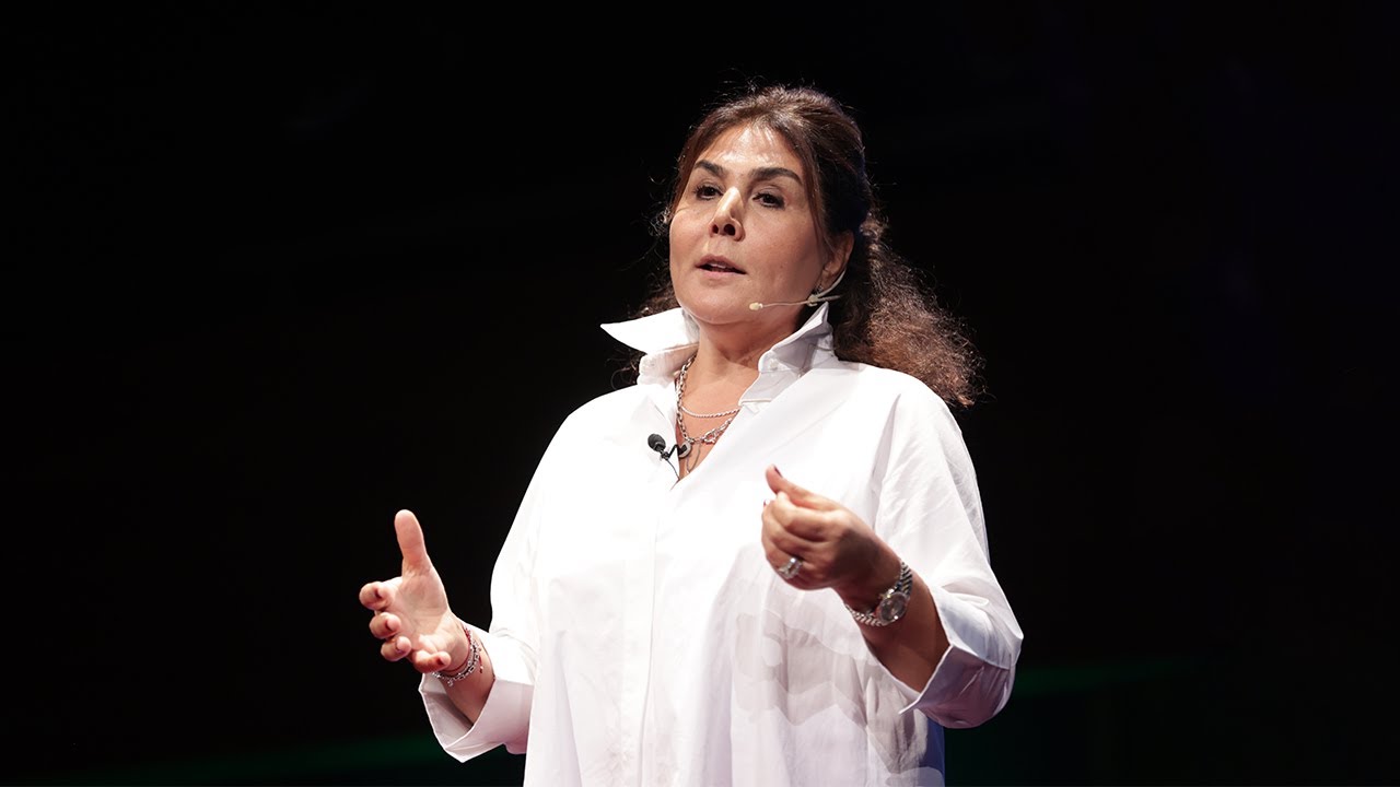 Coğrafya Kader Değil, Gerçeğimdir | Münteha Adalı | TEDxİzmirWomen
