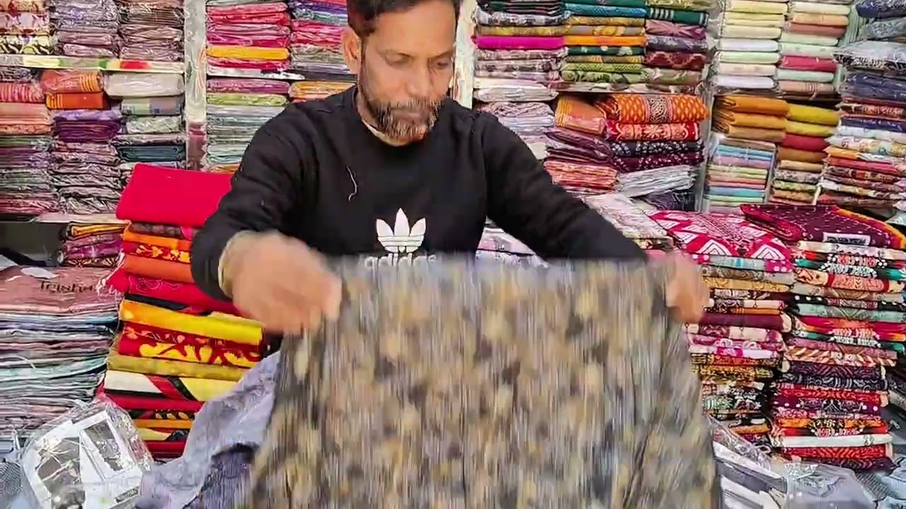 ঈদের নিউ কালেকশন চাঁপাইনবাবগঞ্জ হরিপুর বোর্ড ঘর সাথী ফ্যাশন 3 কর্নার 