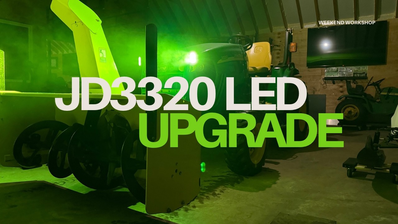 Трактор John Deere 3320 освещает ночь!