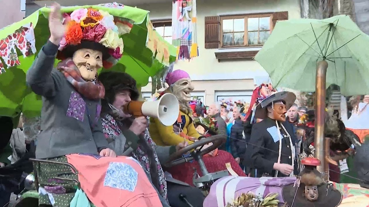 Ebenseer Nationalfeiertag: Fetzen-Umzug ist Kulturerbe