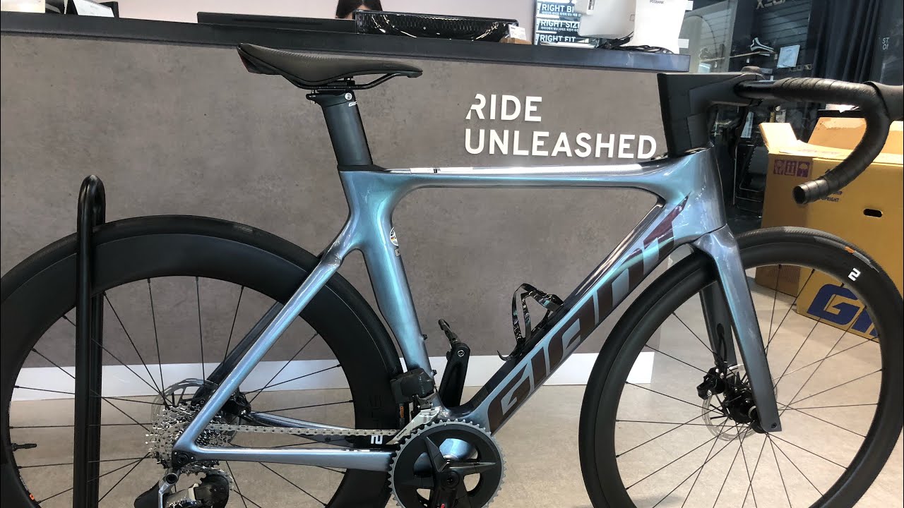 2022 GIANT PROPEL ADVANCE DISC 1