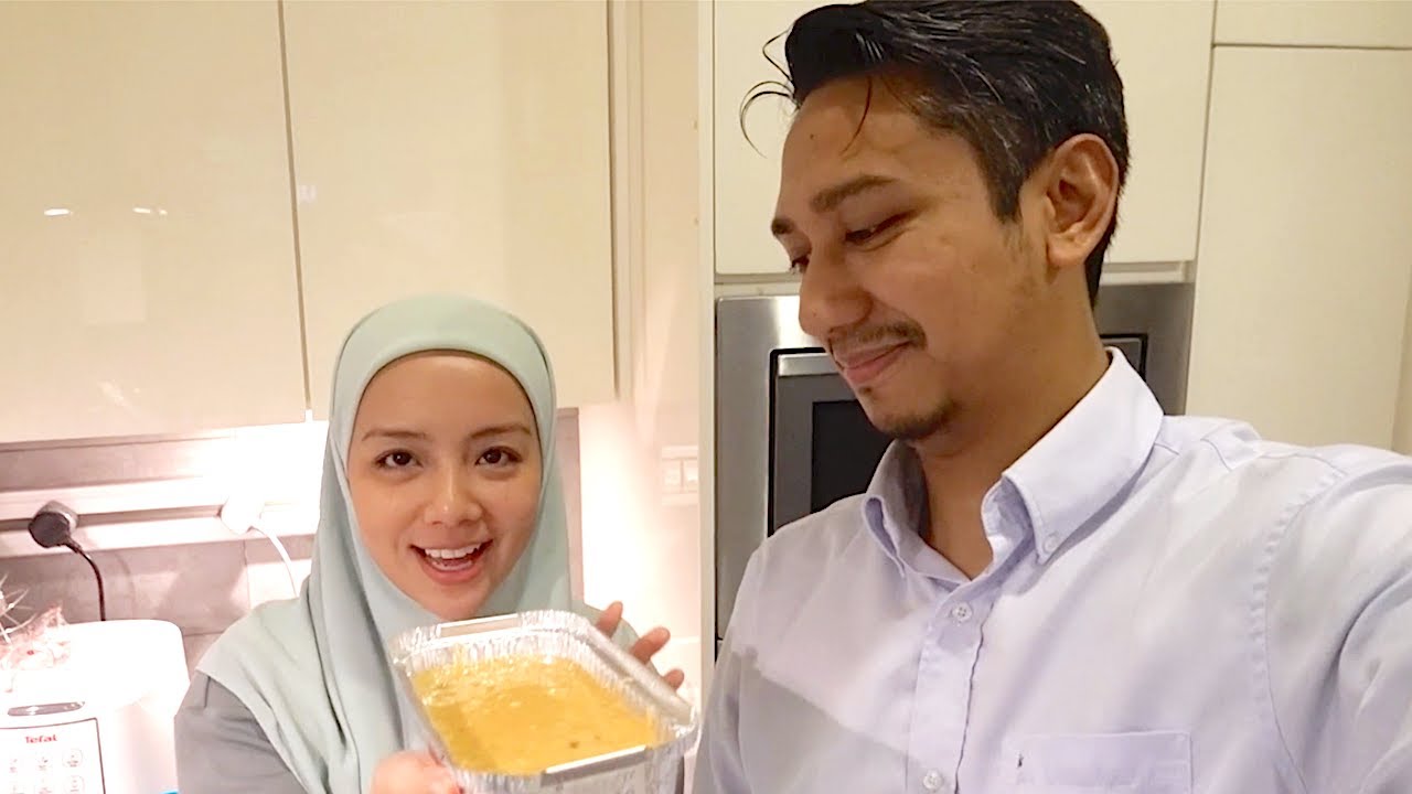 Baking Carrot Cake 🥕🍰 by ‘QMB’ Mira Filzah💛👩🏻‍🍳 & Wan Emir❤️🧑🏻‍🍳 + Jinx Challenge 👫🏻💭