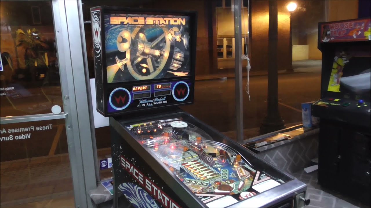 Solenoid Problems Repaired On A Williams 1987 Space Station Pinball , Let's Play it!
