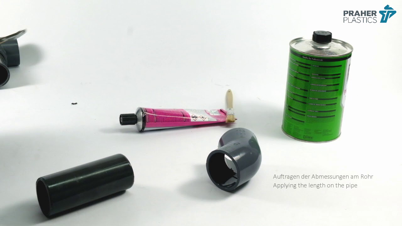 Kleben von PVC-Rohren