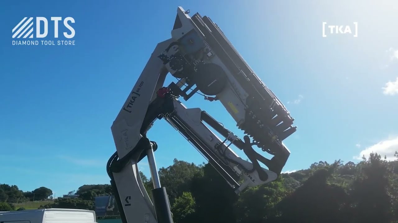 TKA Cranes TKA 66.700 C Knuckle Boom