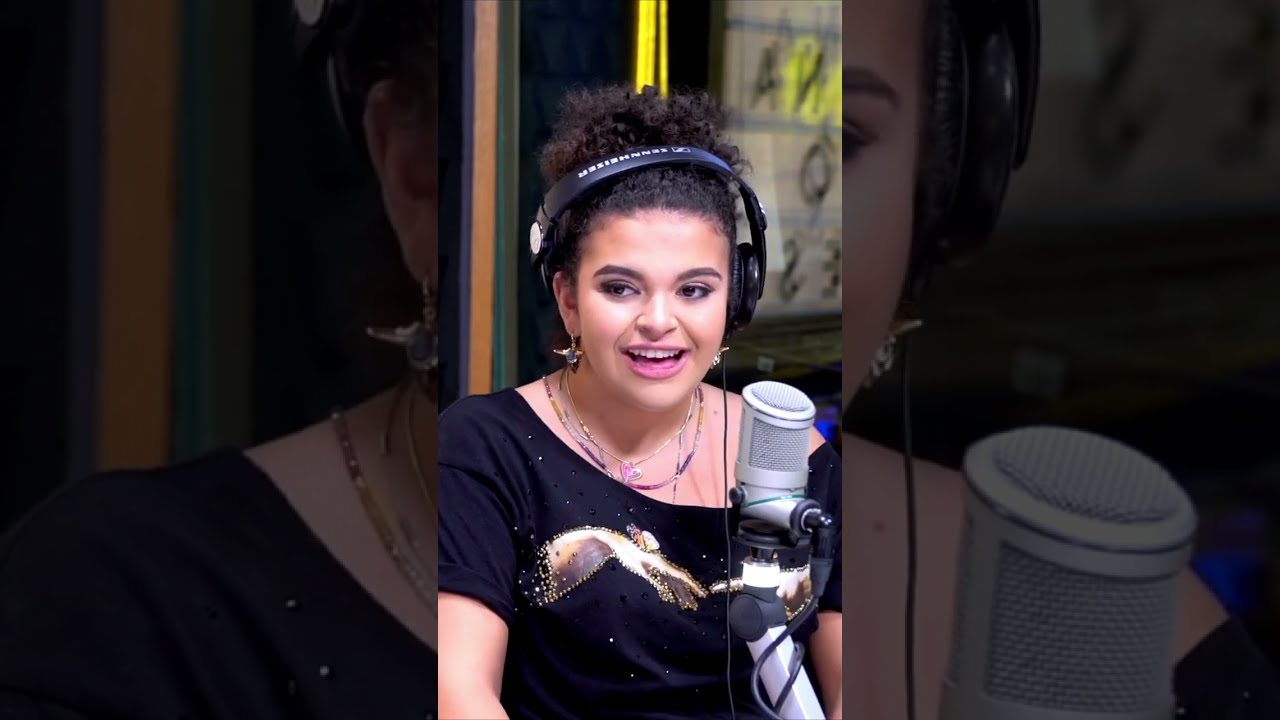 Lucero Mijares cantando ACAPELLA 