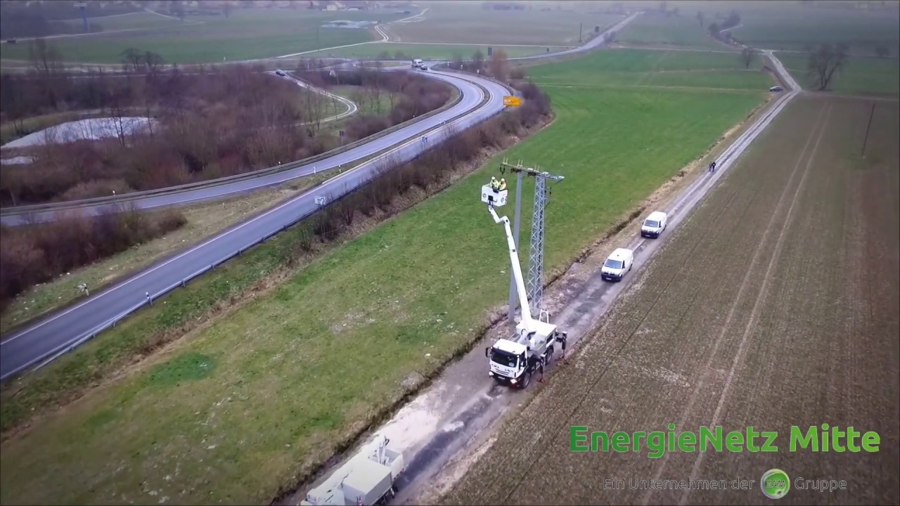 EAM demontiert Freileitung &uuml;ber der A7