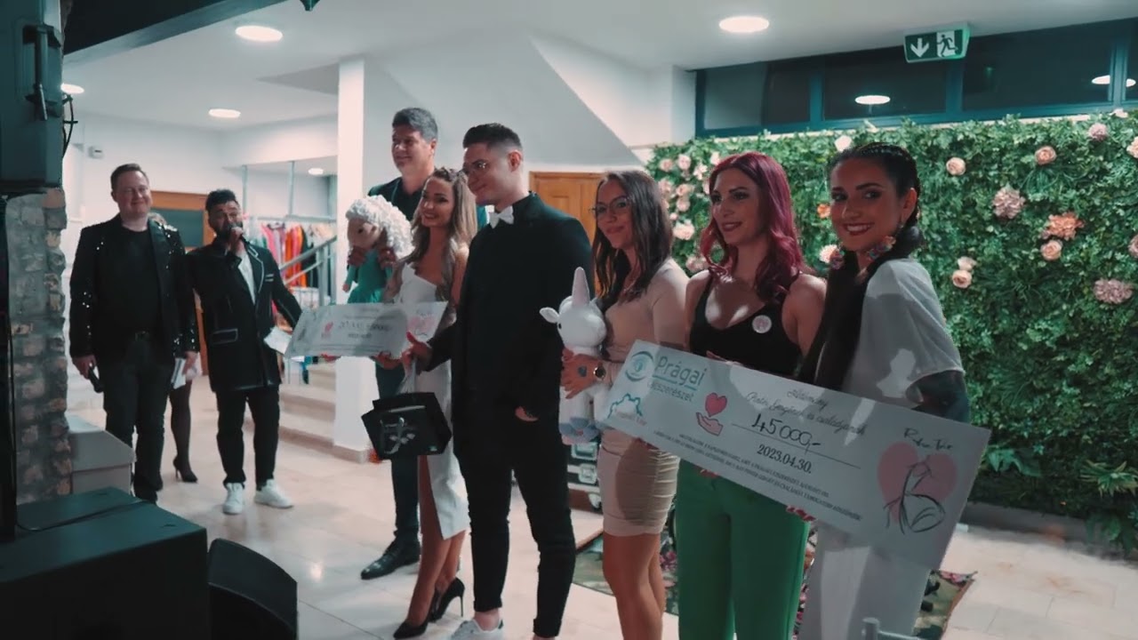 RuhaT&aacute;r j&oacute;t&eacute;konys&aacute;gi divat show 2023