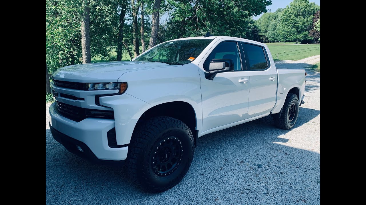 Here's my Silverado and how I fit 35s