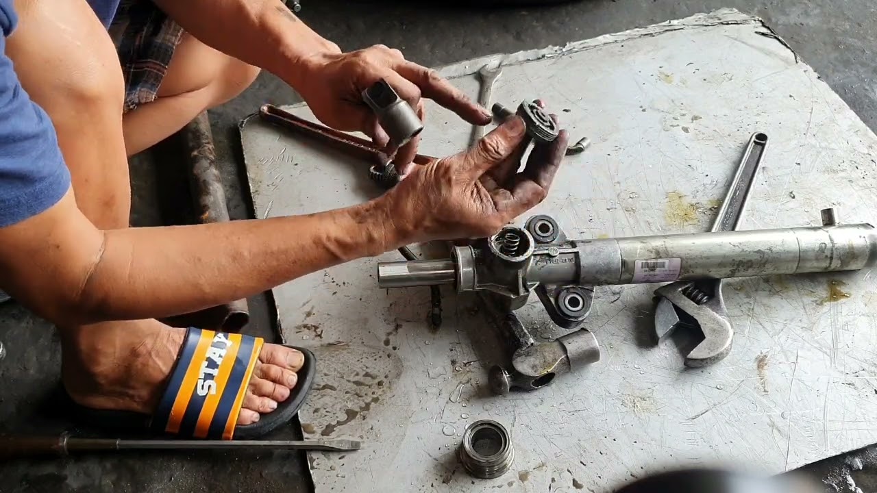 Rack and pinion. how to remove oil seal?(by jessautomotive)