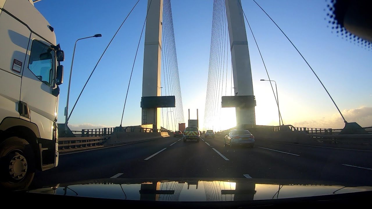 Dartford Crossing Queen Elizabeth II Bridge A282 KENT, ENG, UK
