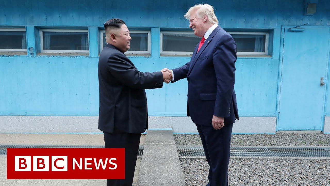 Trump and Kim Jong-un meet at Korean demilitarised zone - BBC News