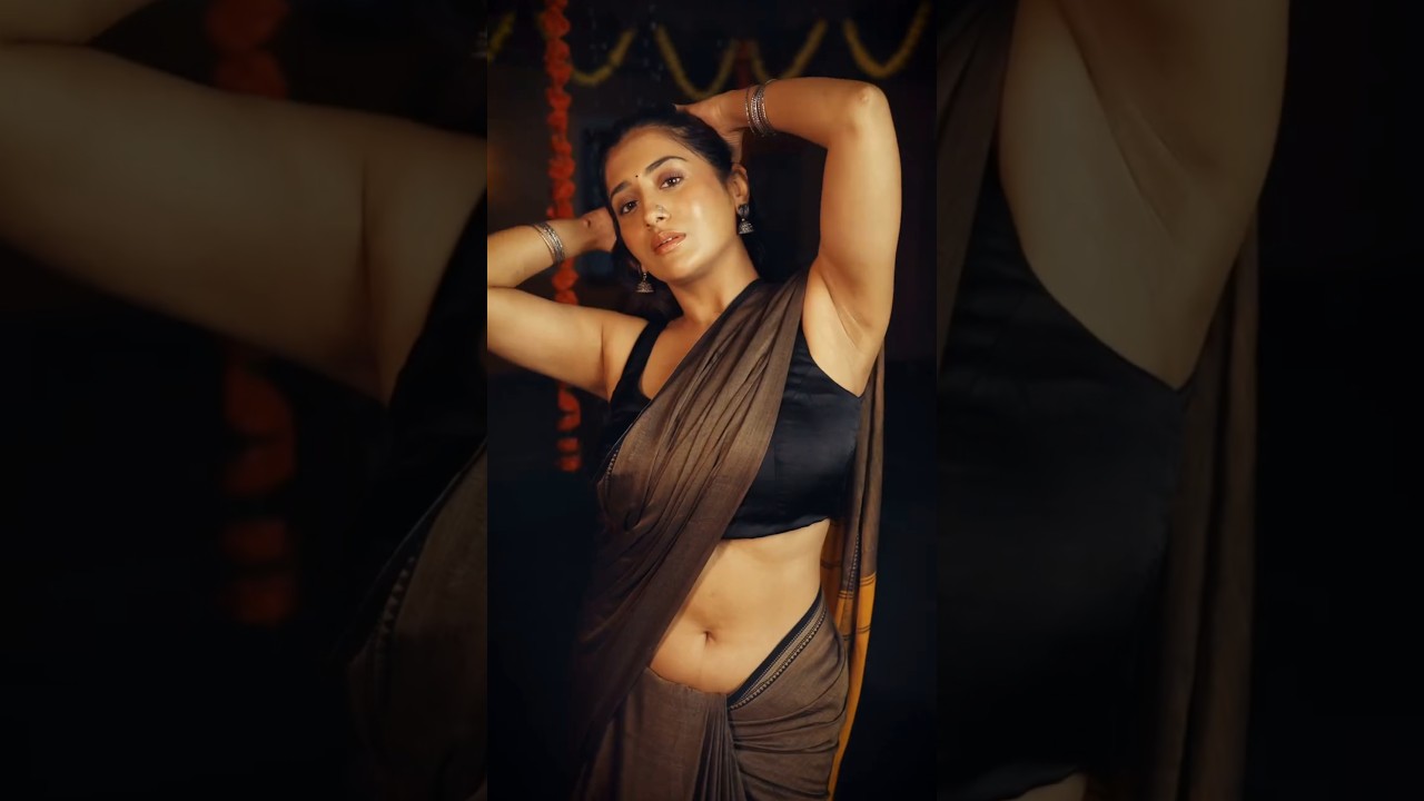 Rashi&rsquo;s Stunning Saree Looks