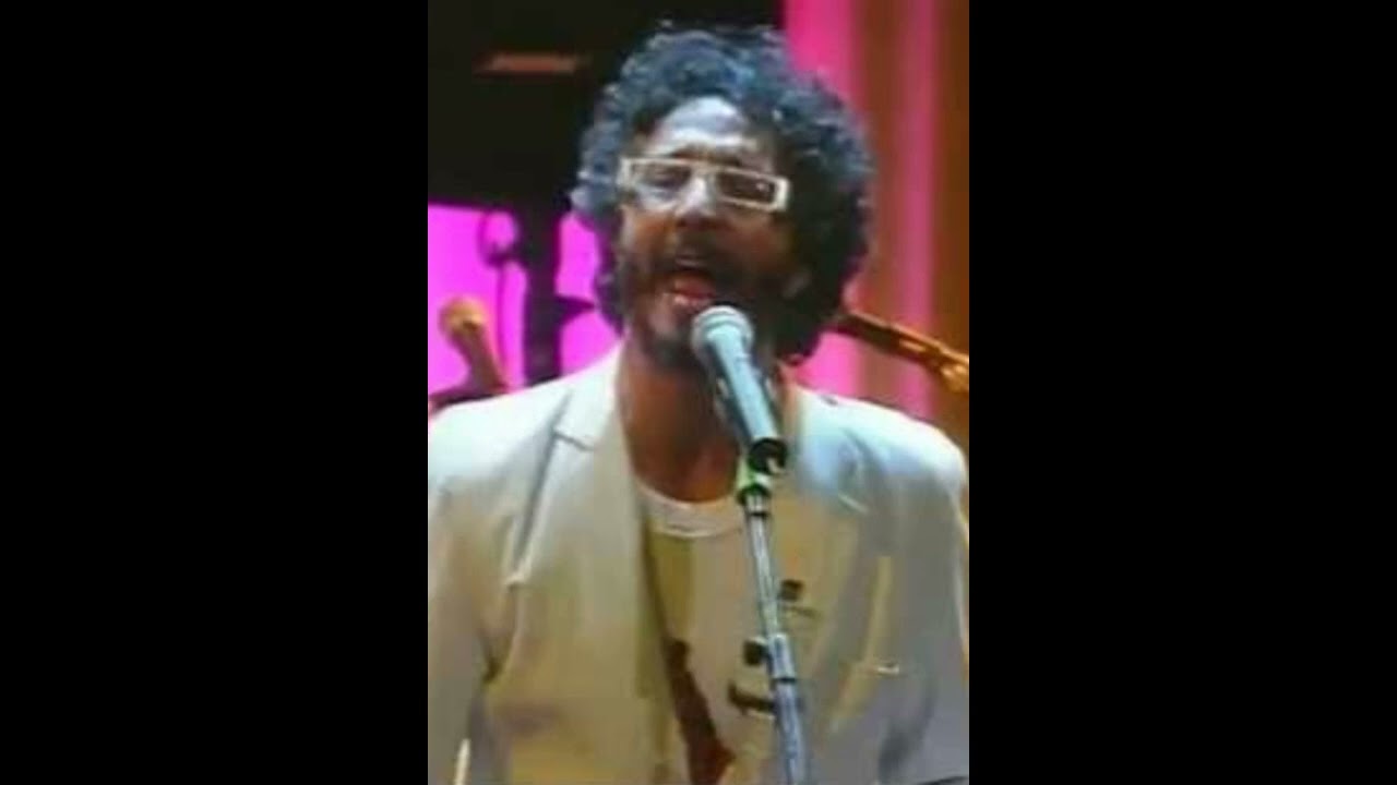 Fito Paez Balada de Donna Elena Mar del Plata 2003  