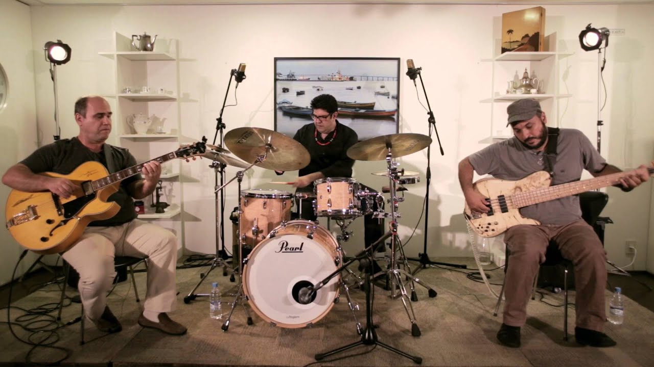Nosso Trio | Estamos Aí