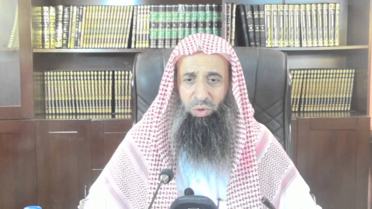 40-19/ حكم استخراج شهادة خبرة من شركة لم يتم العمل بها؟