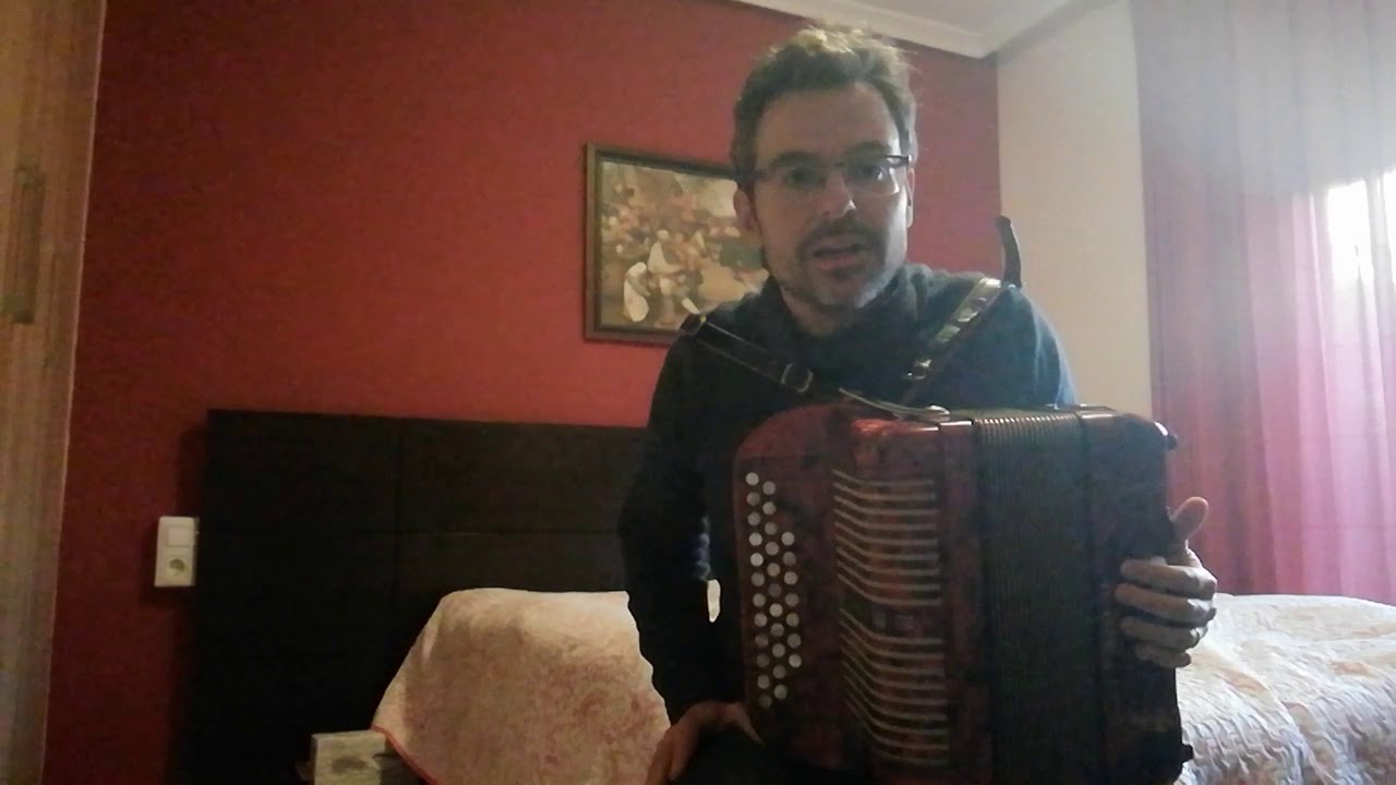 Diferència entre acordió cromàtic i diatònic