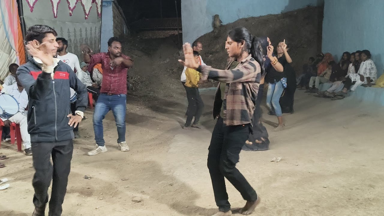 शायद ही ऐसा डांस आपने देखा हो//बहुत ही शानदार नृत्य//AK BAGHELI VIDEO//#dance #बघेली#नाच#देसी #video
