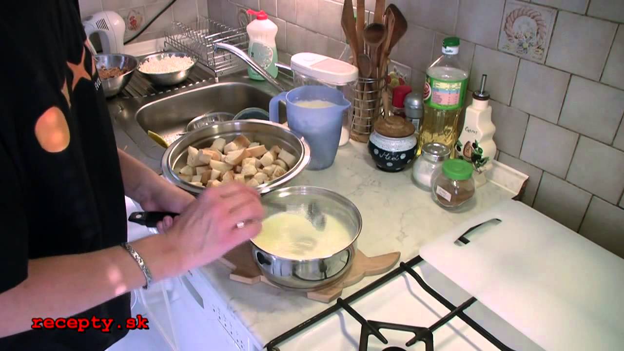 Jablková žemľovka s tvarohom