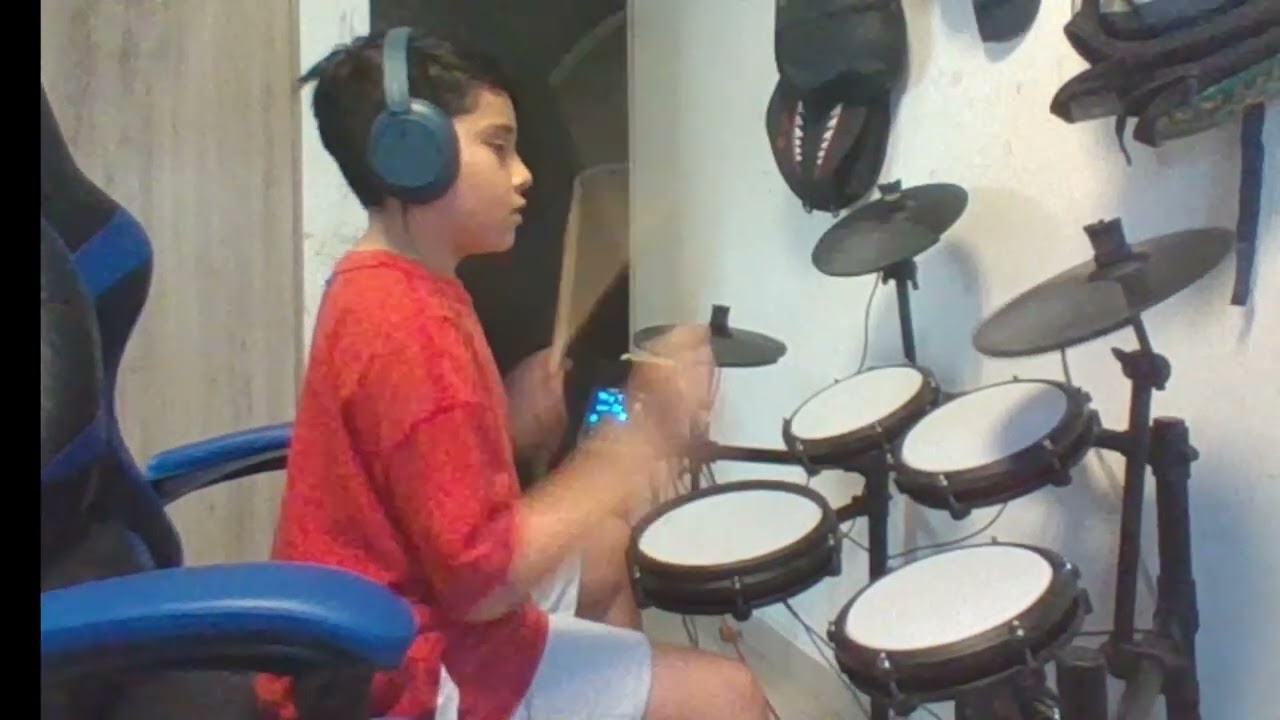 Tocando Canela y Mantequilla/ Bateria