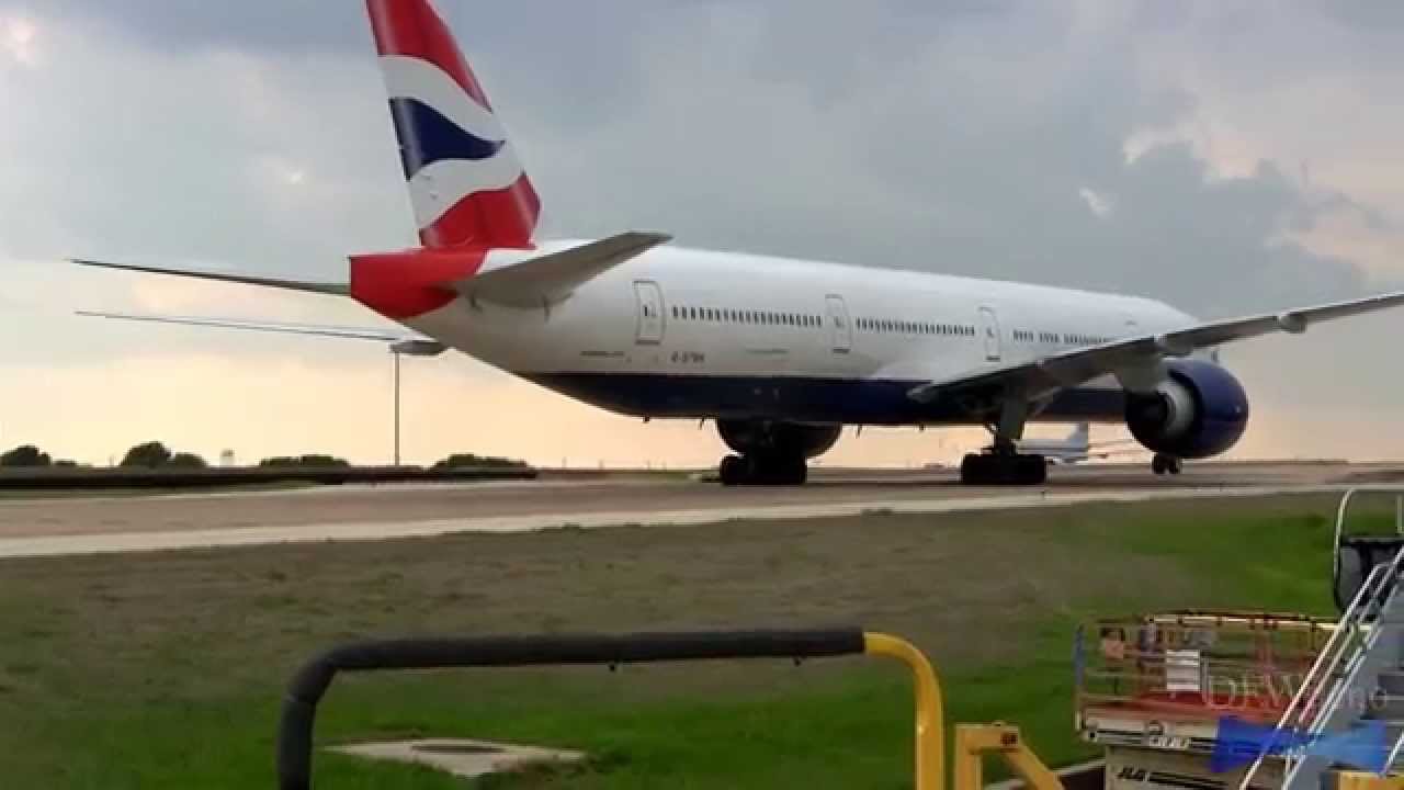 British Airways 777-300ER DFW Airport 2015