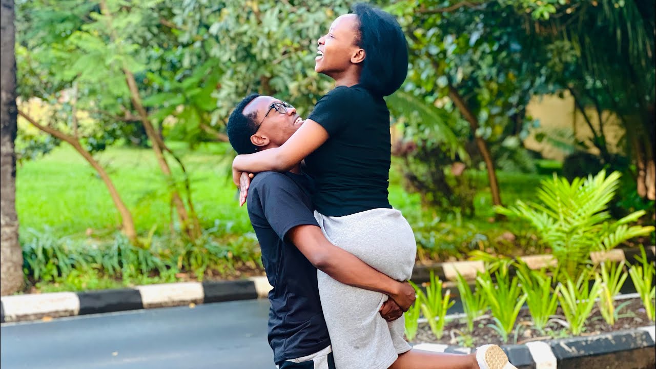 KUBERA IKI DUKWIRIYE GUSOHOKA? (Gutembera)😒 | IKIBAZO TWARI DUFITANYE CYAHASIGAYE | Olivier & Denyse