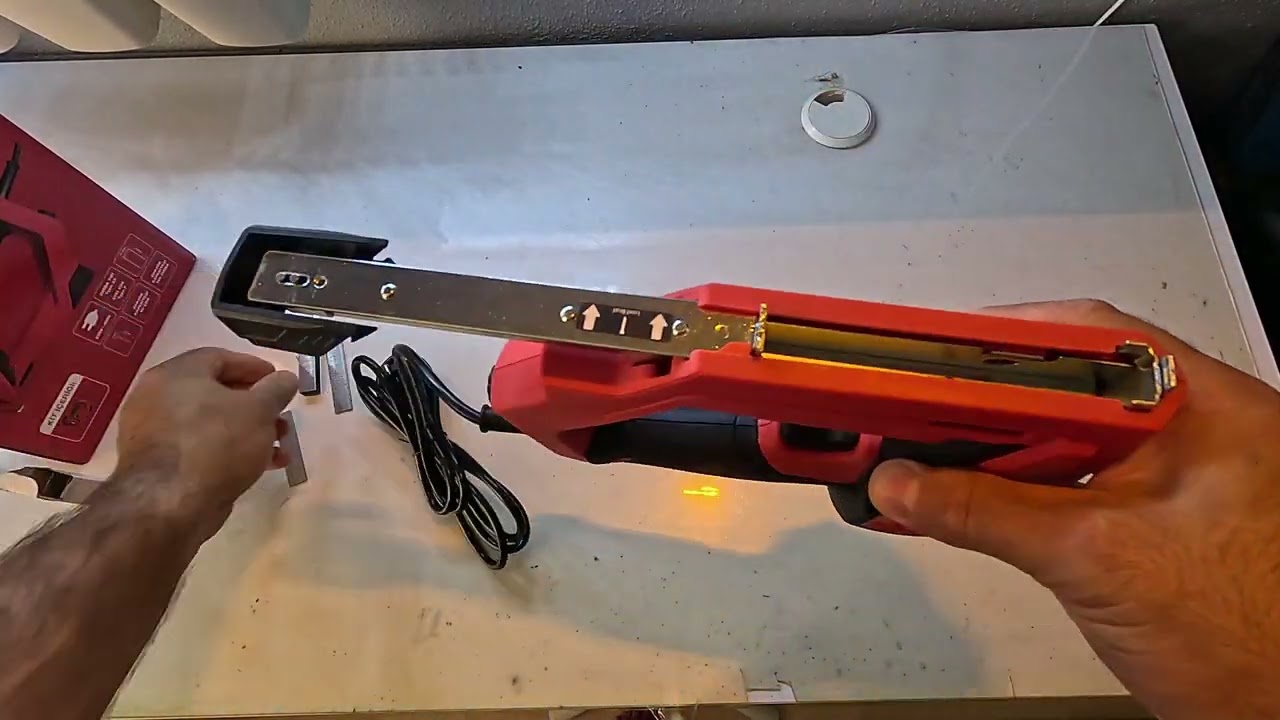 ATTLAS ATET-1060 elektrikli zımba ve &ccedil;ivi tabancası