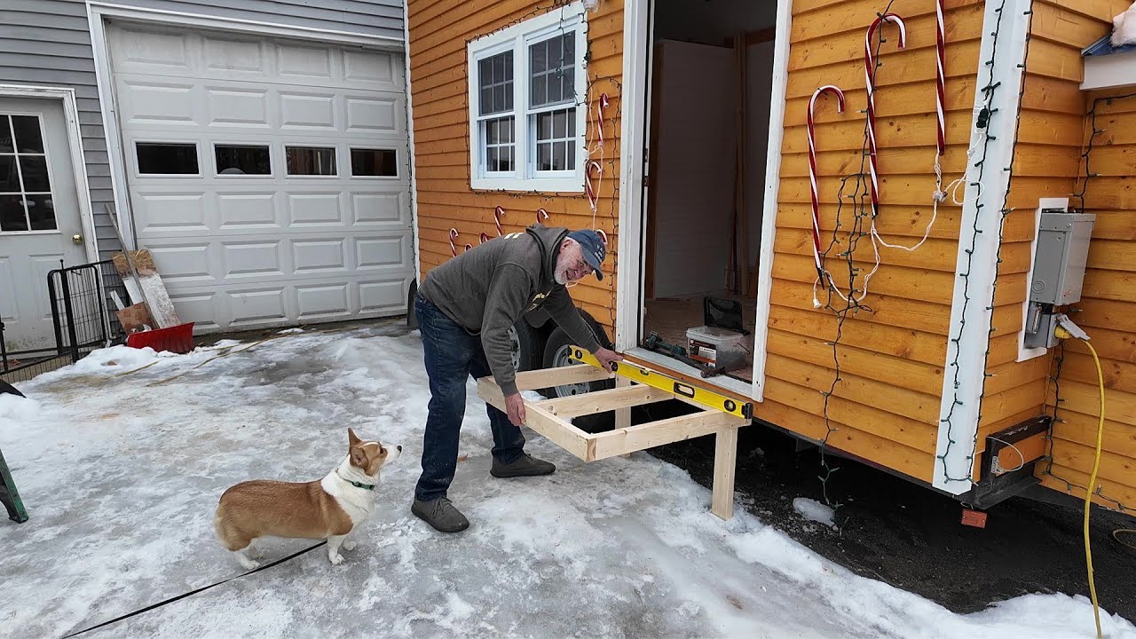 Temporary Porch and Roof For Tiny House
