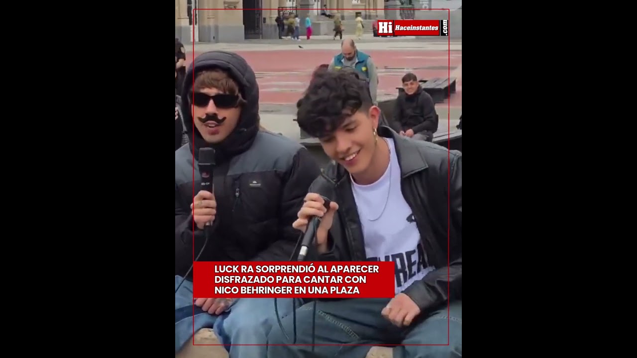 Luck Ra sorprendi&oacute; al aparecer disfrazado para cantar con Nico Behringer en una plaza