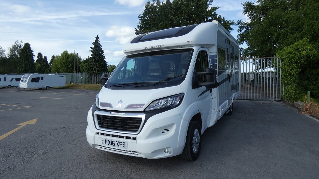 USED 2016 AUTO-SLEEPERS BROADWAY FB £43,995