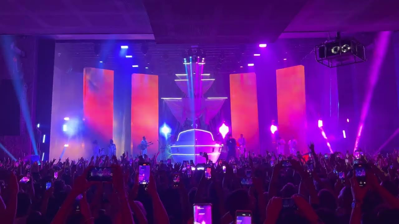 Jão - Meninos e Meninas (Turnê Pirata - Vivo Rio 12/3) by @MarkNasRJ