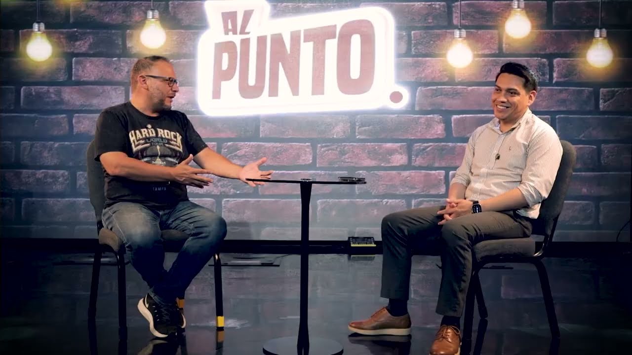 AL PUNTO: ¿MARIPOSAS EN EL ESTÓMAGO?