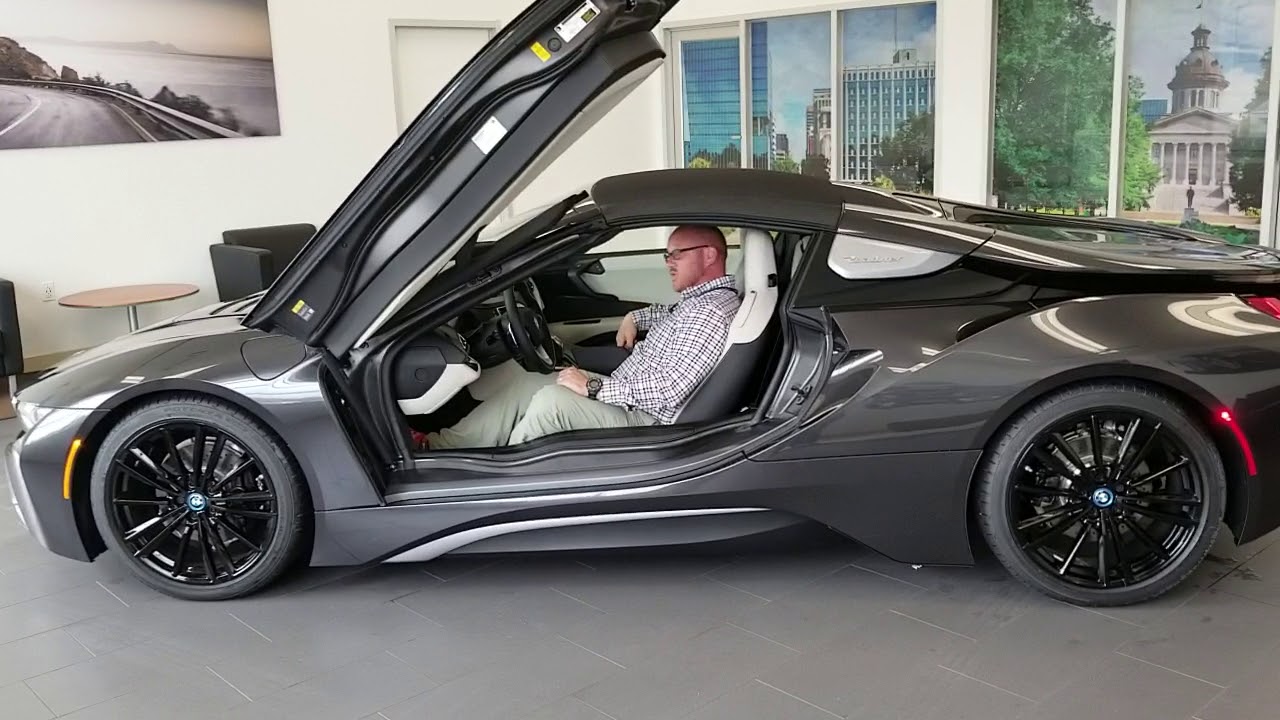 Jeremy_BMW SC with the New 2019 BMW i8 Roadster