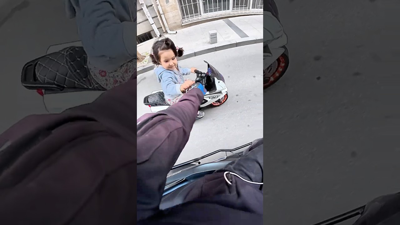 Motovlogger rakibim belli oldu. 😆 #motovlogger #motorcycle #motovlog #motokurye #funnyvideo #fyp