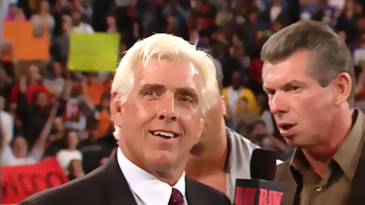 The Nature Boy Ric Flair Returns - RAW IS WAR