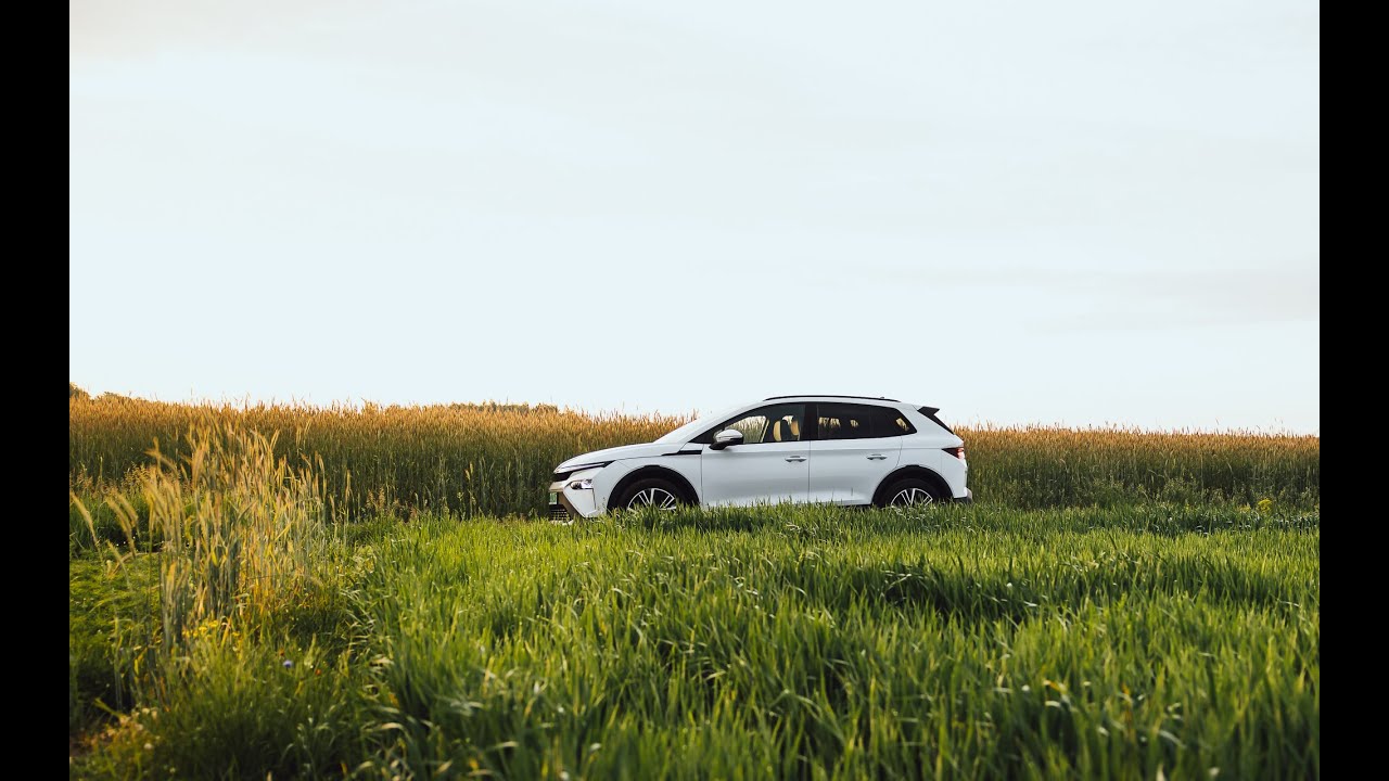 Nowa Škoda Elroq 60 – biały spokój i prąd w ruchu | Test PL 4K Roundthewheel1