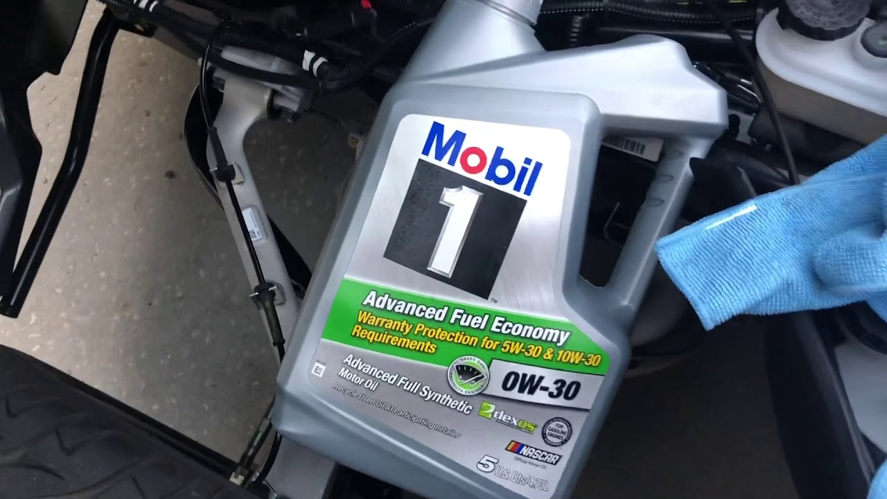 Polaris Slingshot no floor jack required for oil change