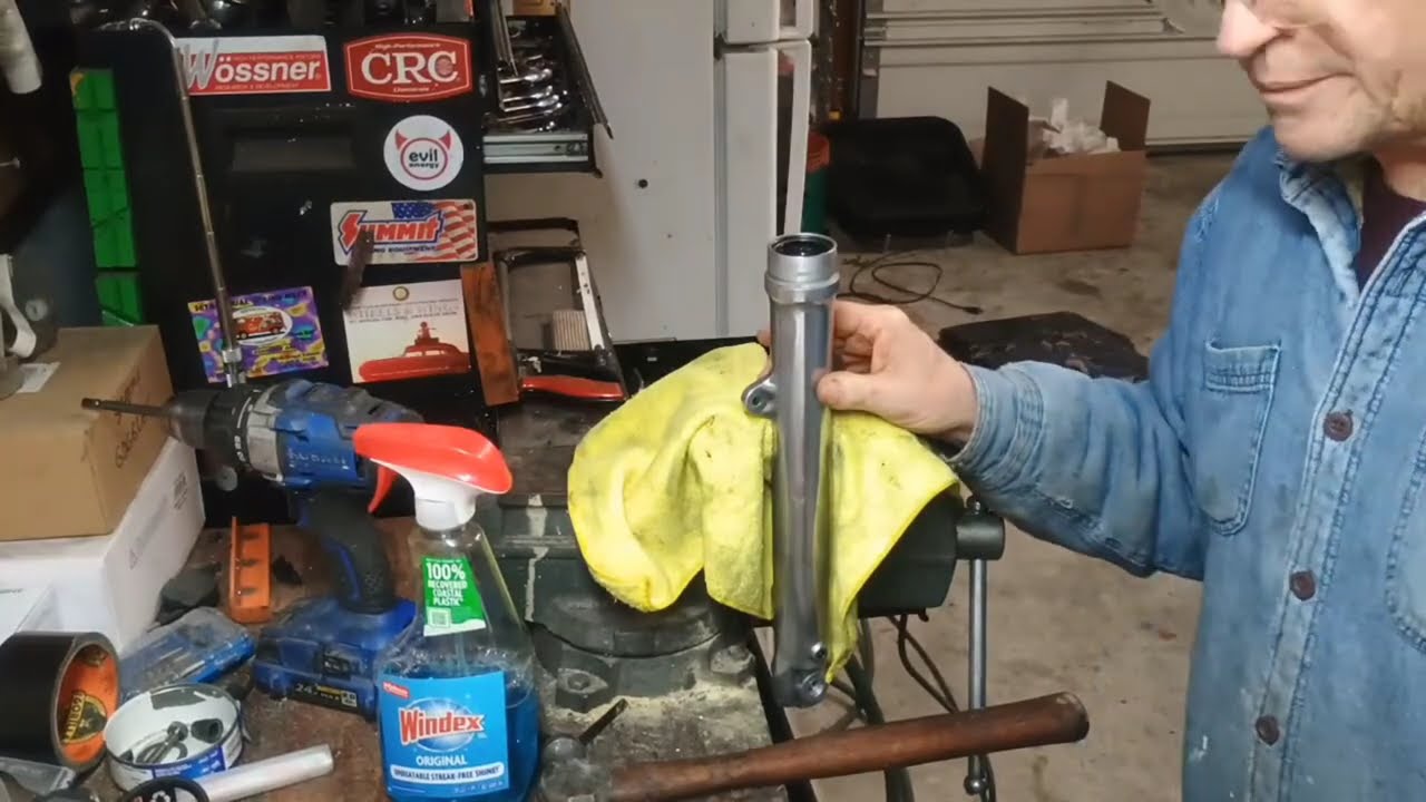Changing fork seals on a 1974 Yamaha DT175