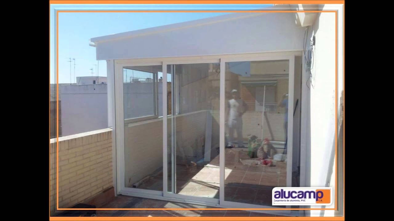 Cerramiento Terraza formado por Ventanas correderas y Techo de aluminio