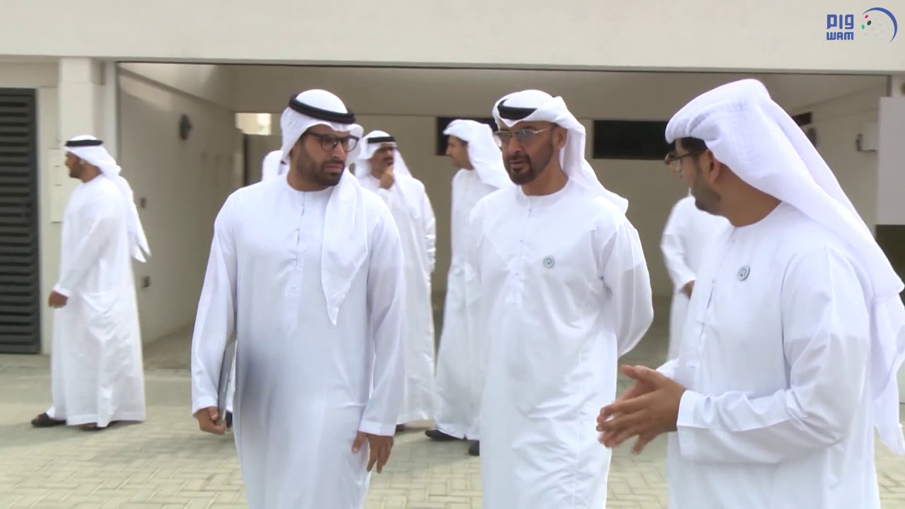 محمد بن زايد يطلع على مراحل انجاز عدد من المشاريع في جزيرة ياس