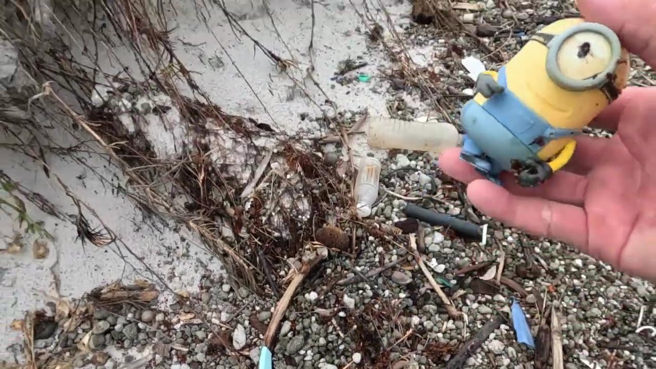 SO MANY LOST FISHING LURES!