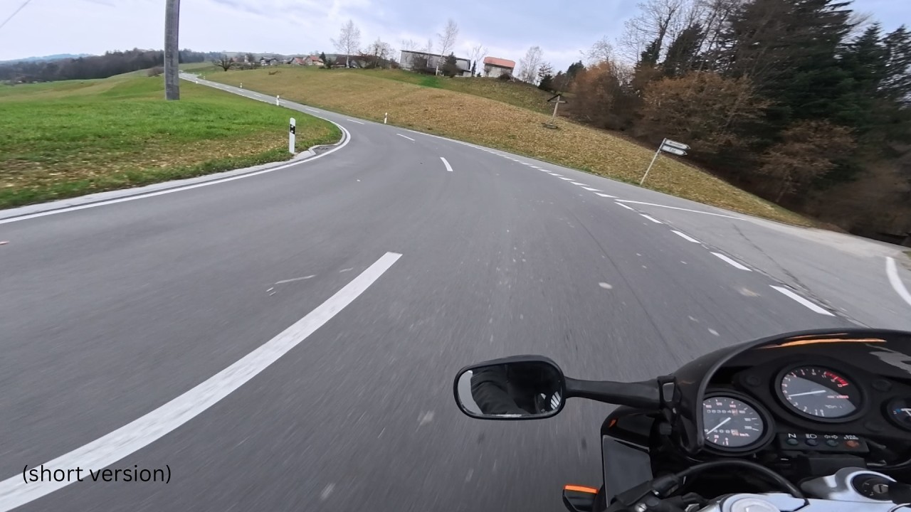 Second trip: Honda NSR 125 R, Beginner riding curves POV (shorter version)
