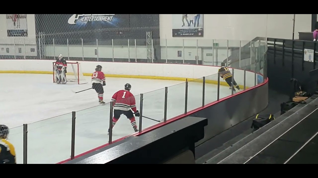 LES PYLONES 5 vs LES CASTORS  3 - BHL Auckland Ice Hockey 2026-01-20  (some recording missed)