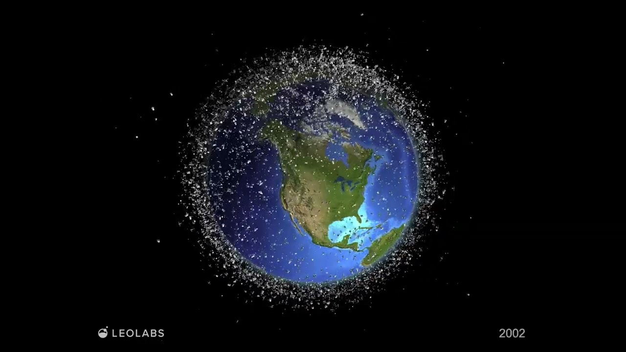 Time-lapse showing the growth of objects in low Earth orbit (1957-2025)