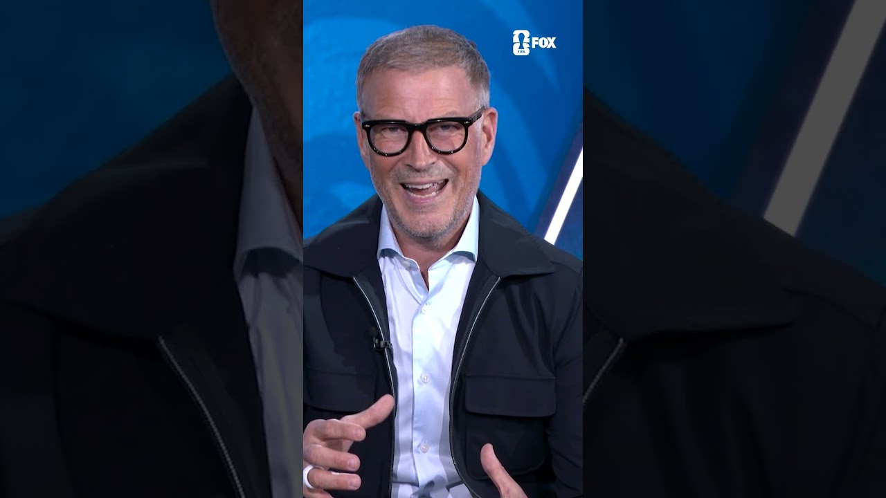 Former FIFA Referee & FOX Sports Rules Analyst, Mark Clattenburg, discusses the Balogun red card