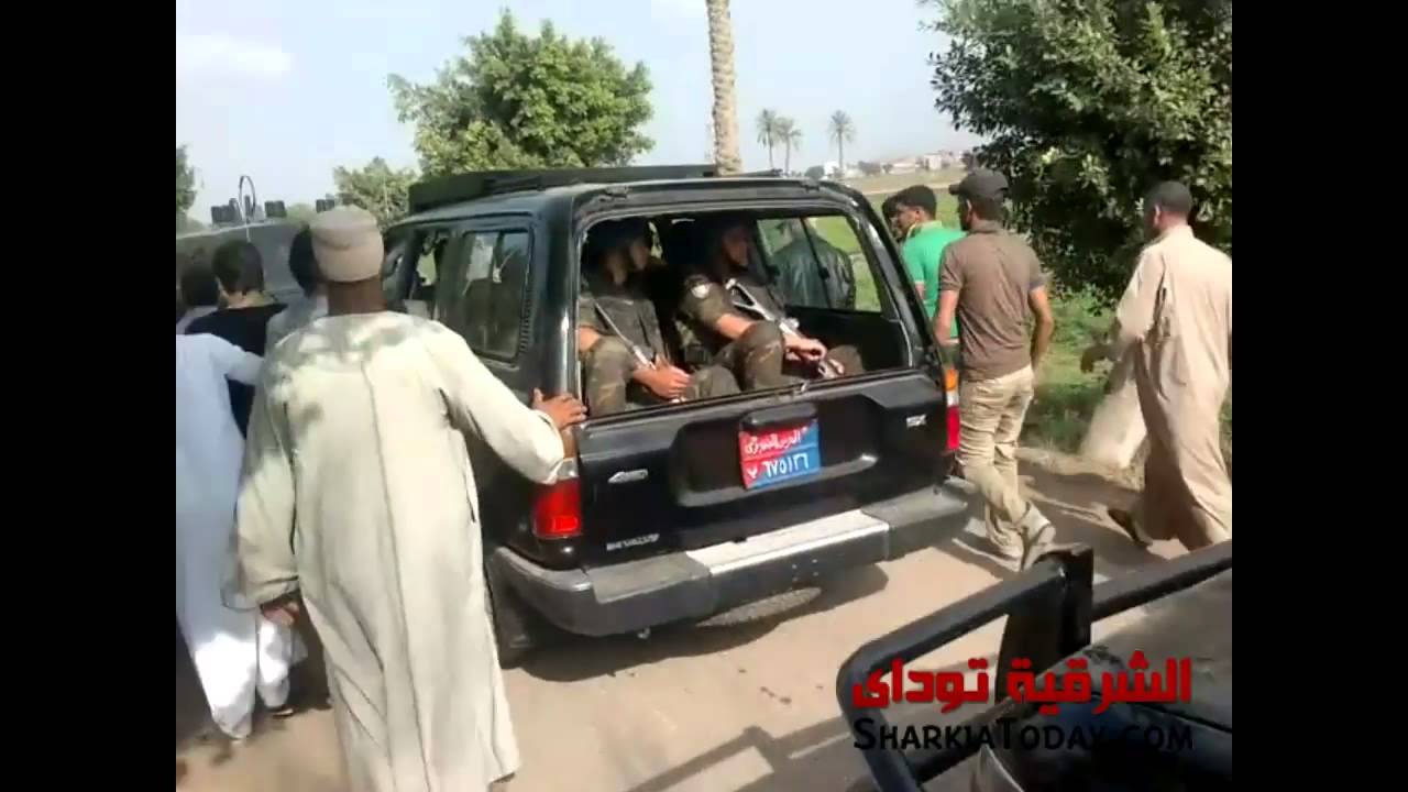 الرئيس محمد مرسي فى جنازة شقيقته