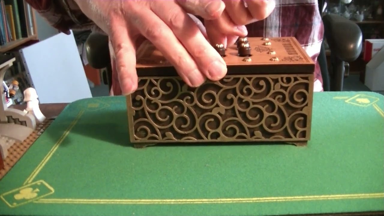 CONSTANTIN PLANET BOX and MÉO AND MANDRILE HOUDINI ESCAPE